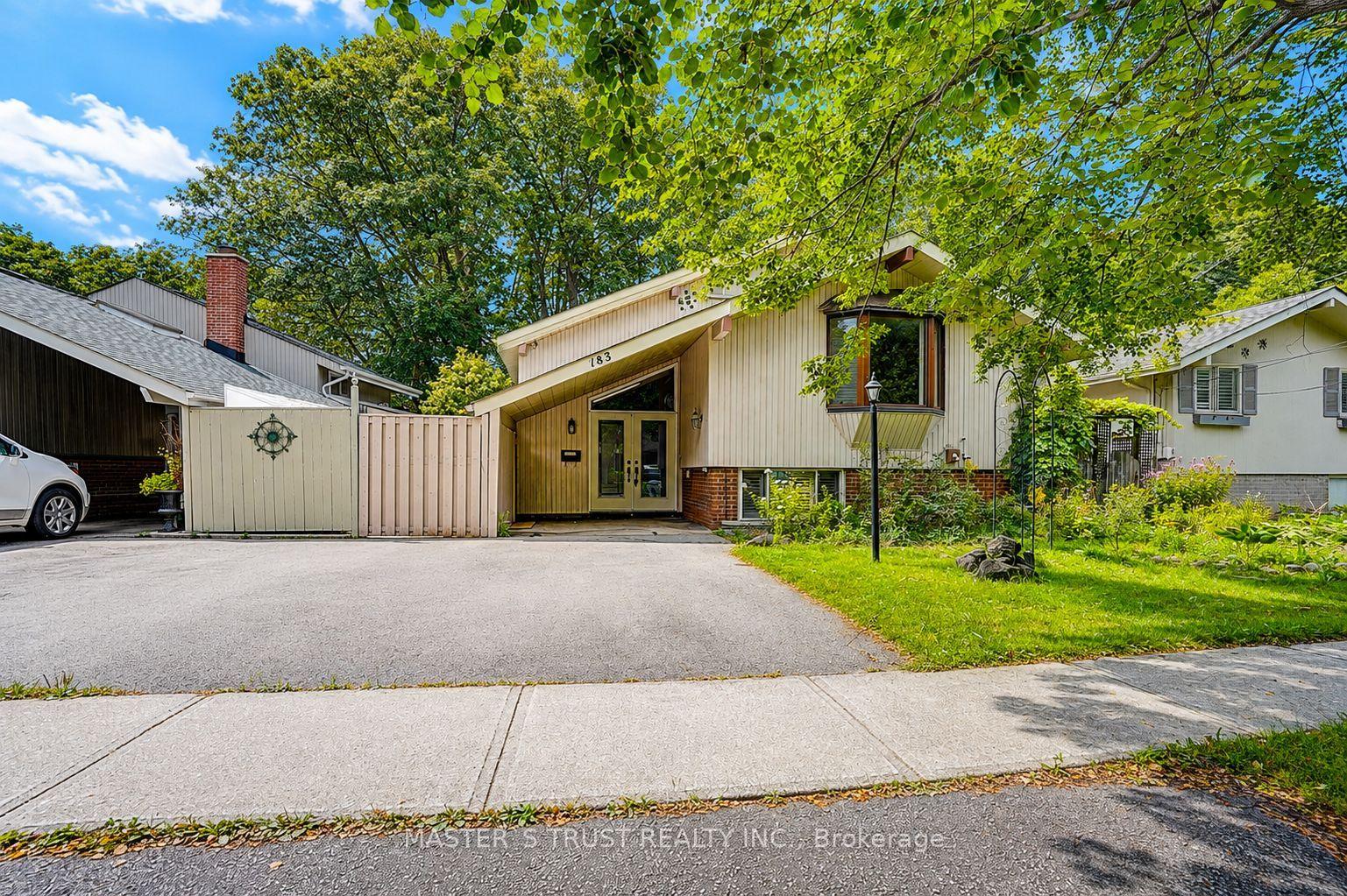 183 Birkdale Road, Toronto — Detached for sale, photo 1