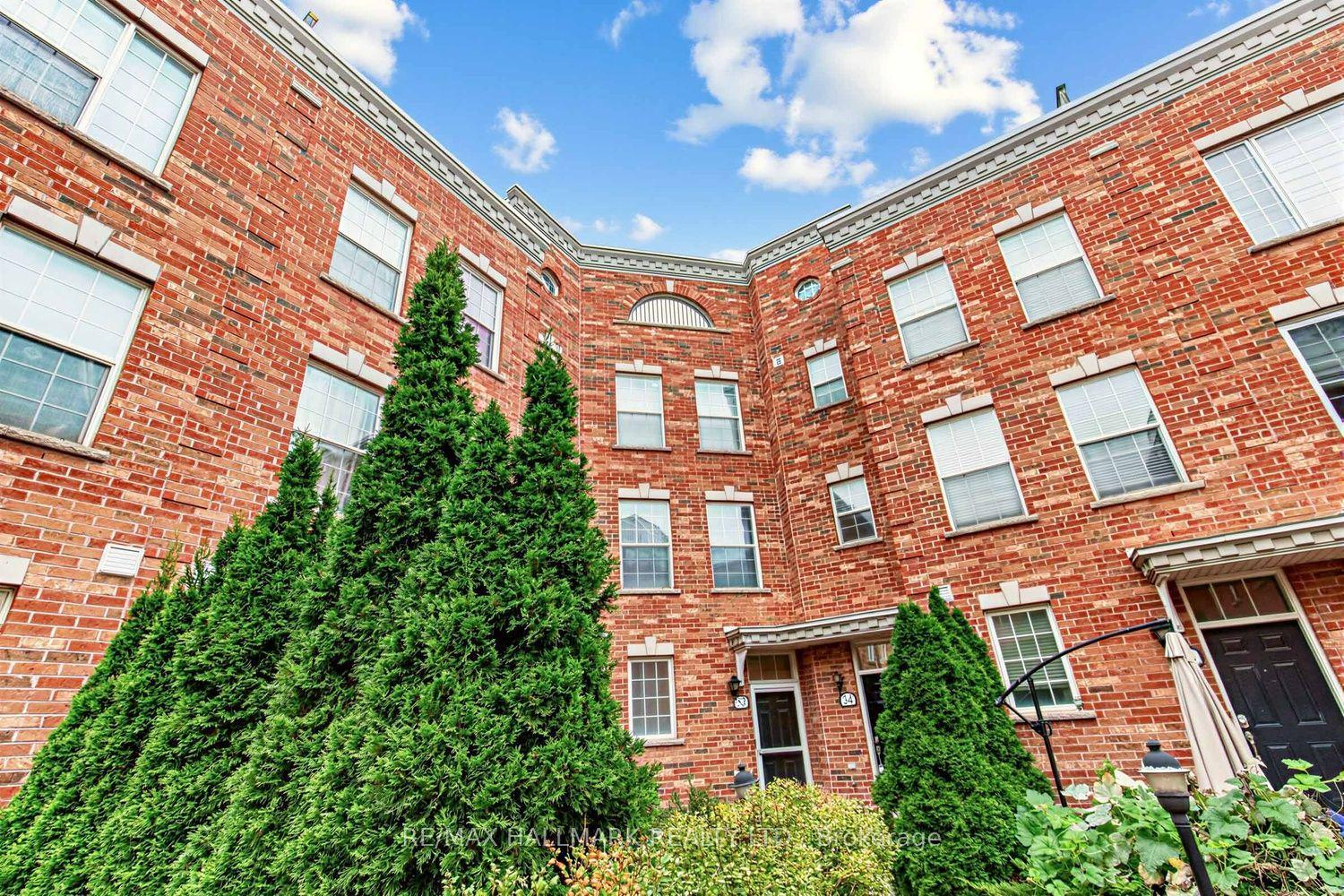 34 Fairhead Mews, Toronto — Townhouse for sale, photo 1