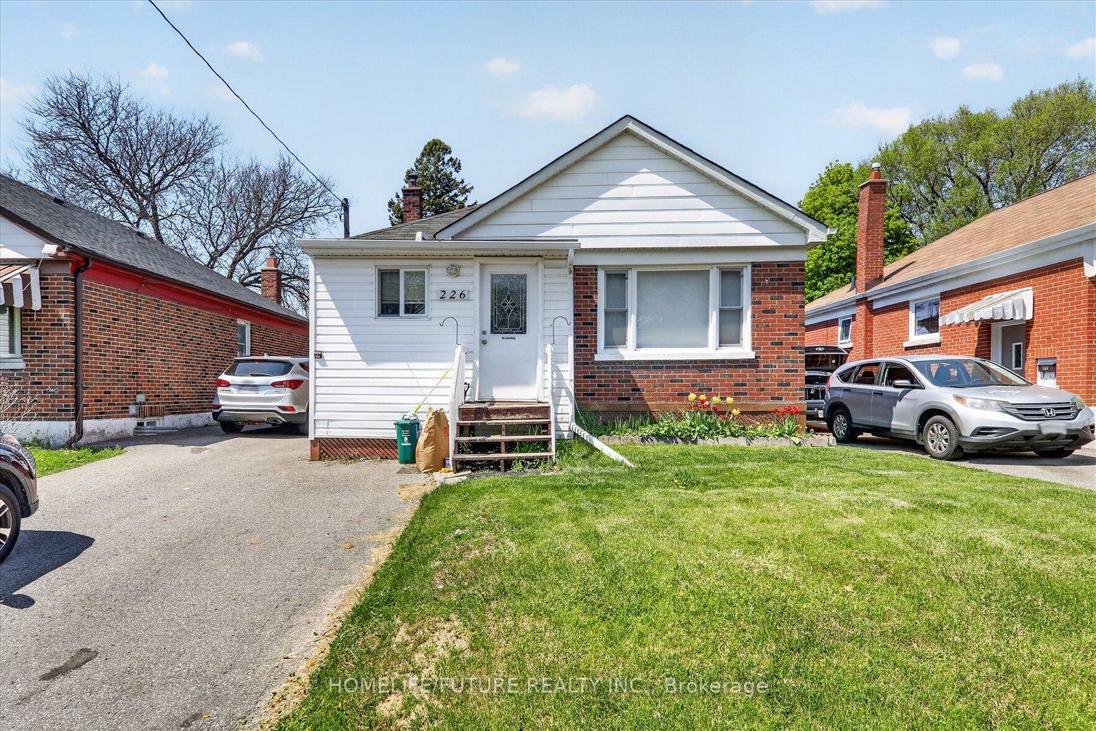 226 Wilson Road S — photo 1
