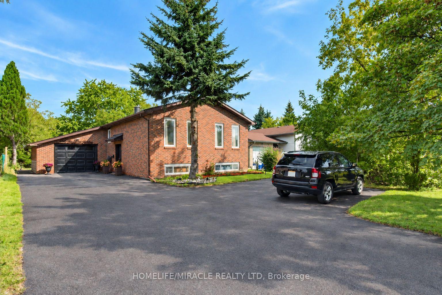 696 Sheppard Avenue, Pickering — Detached for sale, photo 1