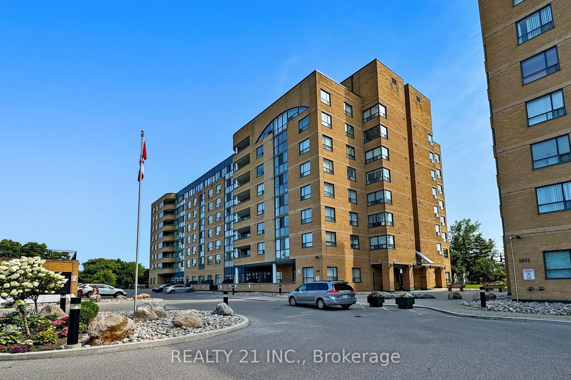 1665 Pickering Parkway 607 #607 — photo 1