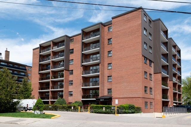 1017 Seneca Avenue 508 #508 — photo 1