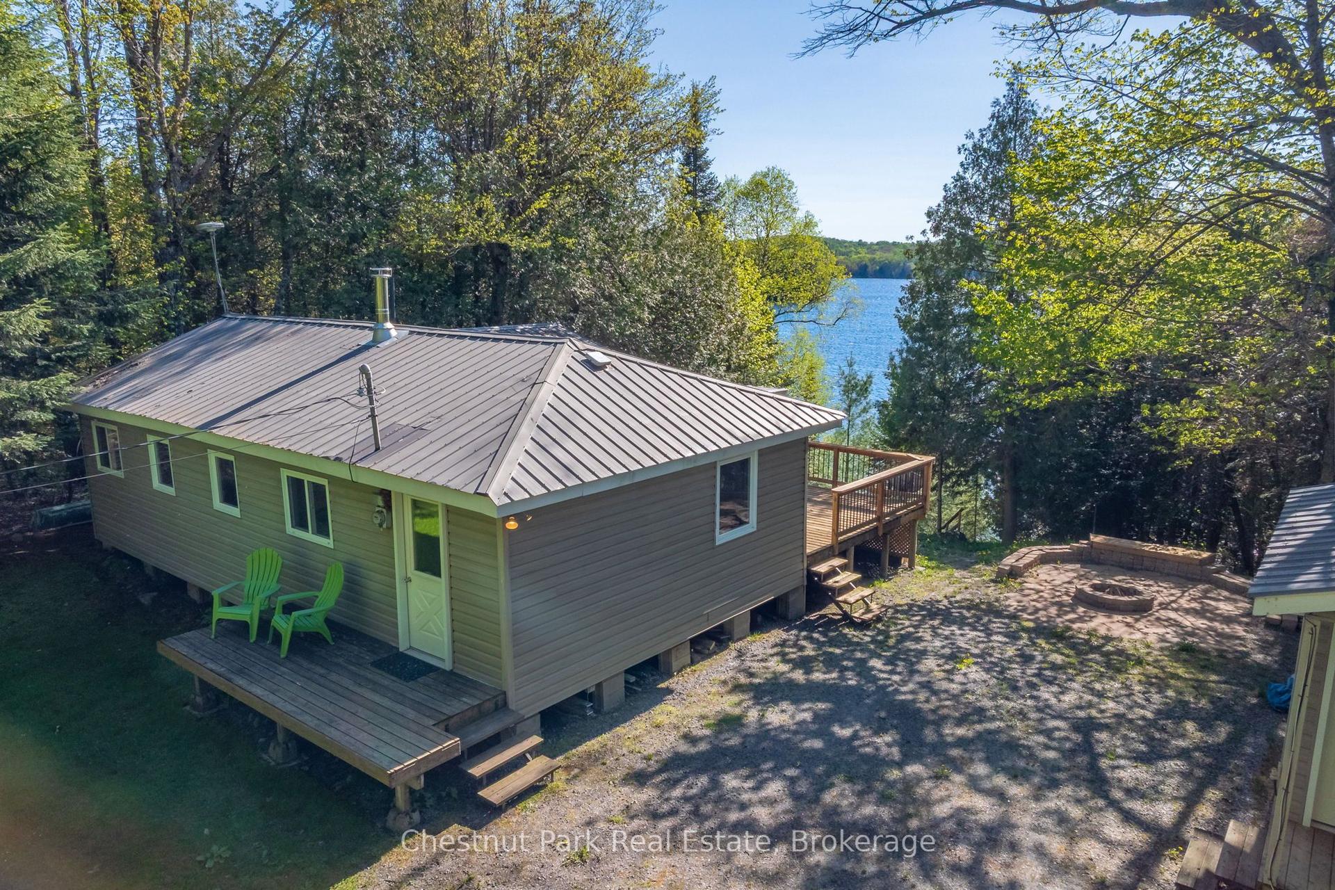 340 Skyline Drive — photo 1