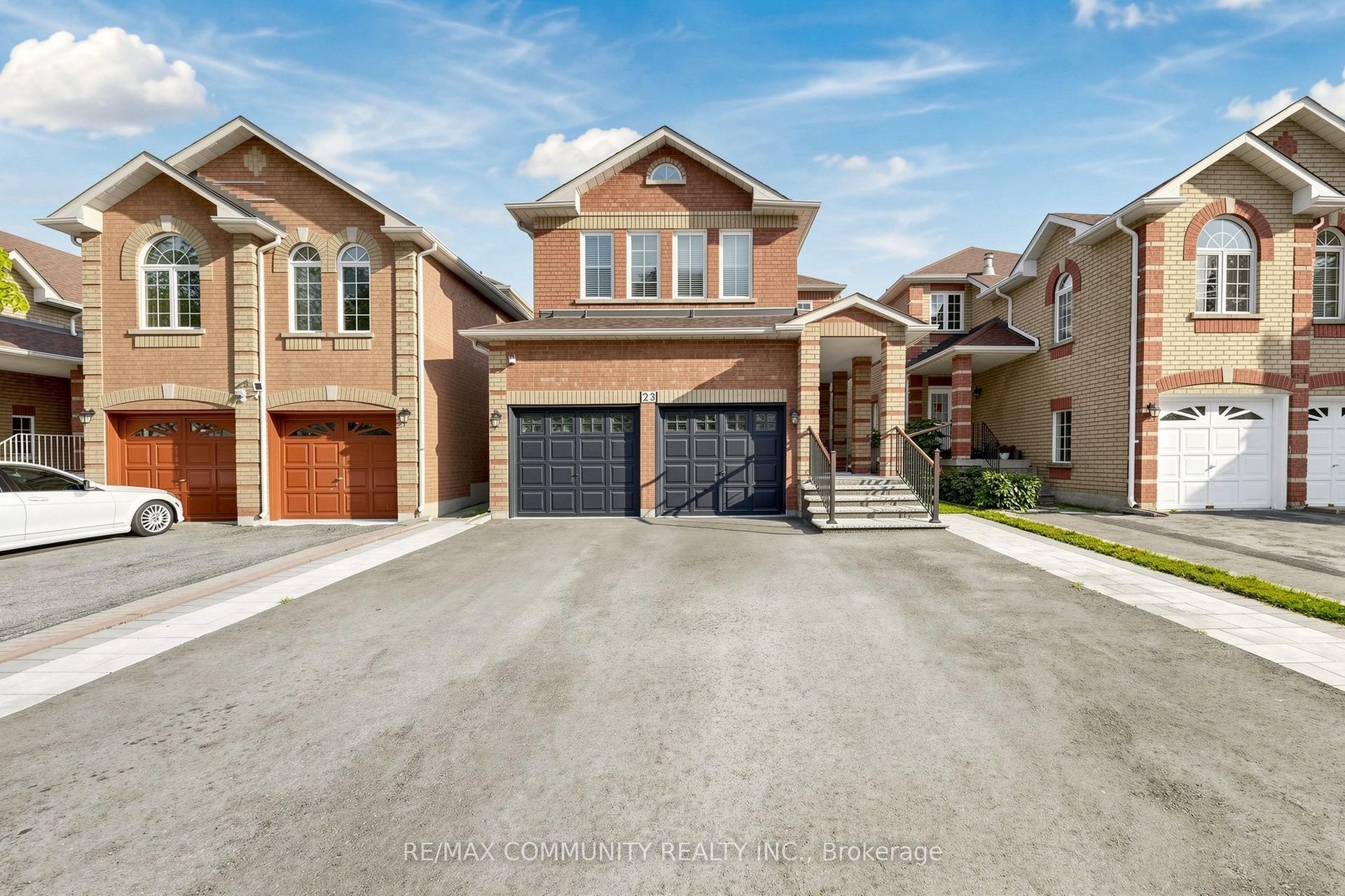 23 Constantia Street, Markham — Detached for sale, photo 1