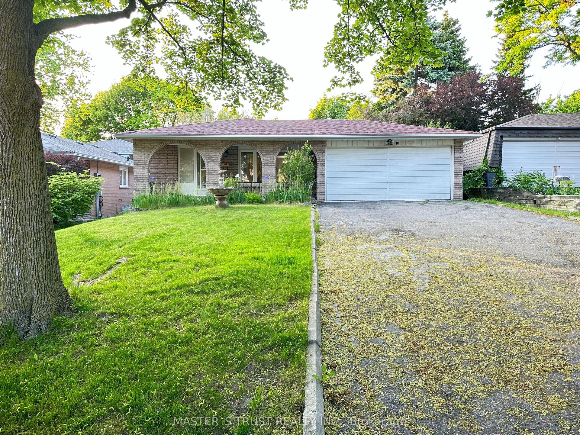 32 Castle Harbour Lane — photo 1
