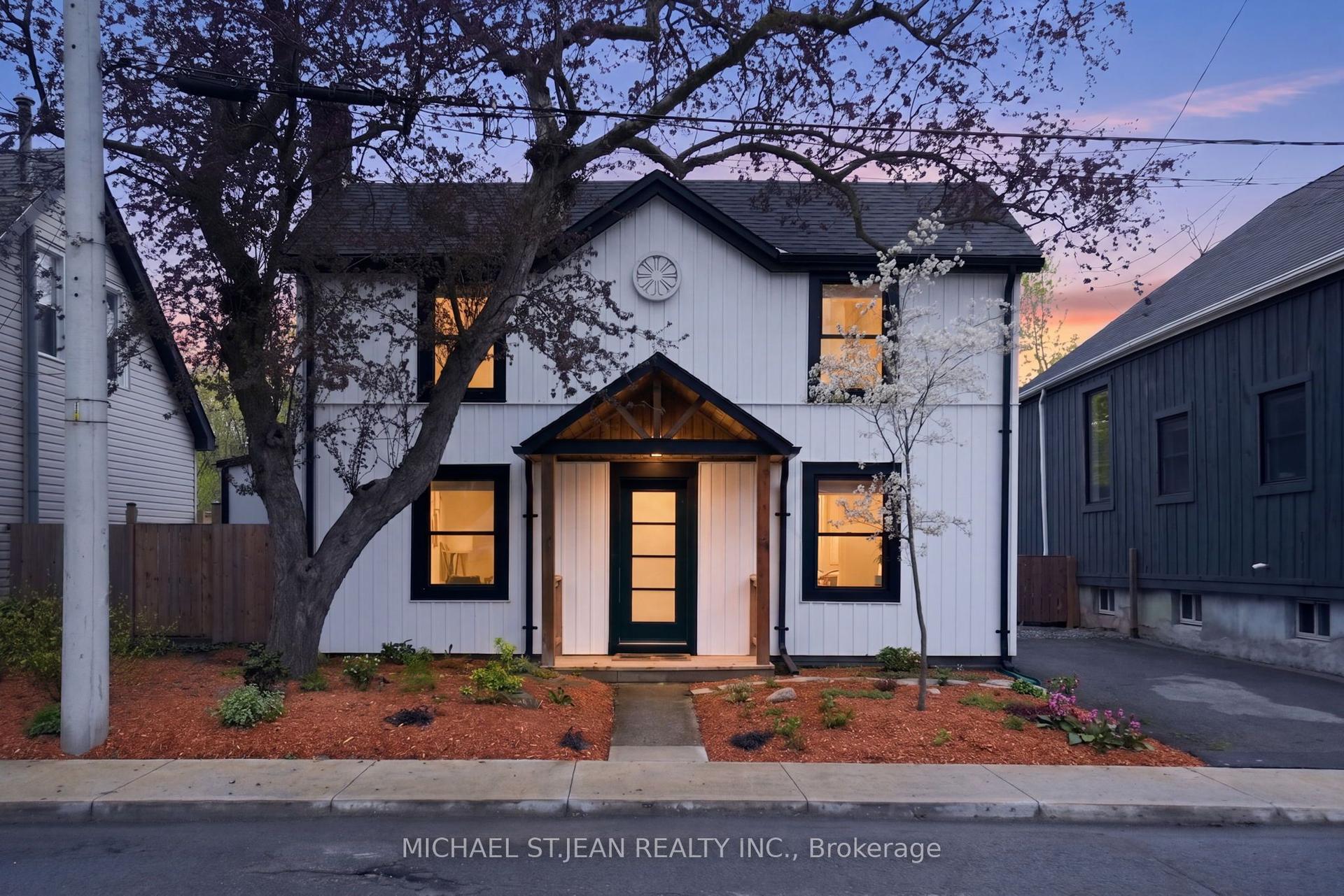 139 Canada Street — photo 1