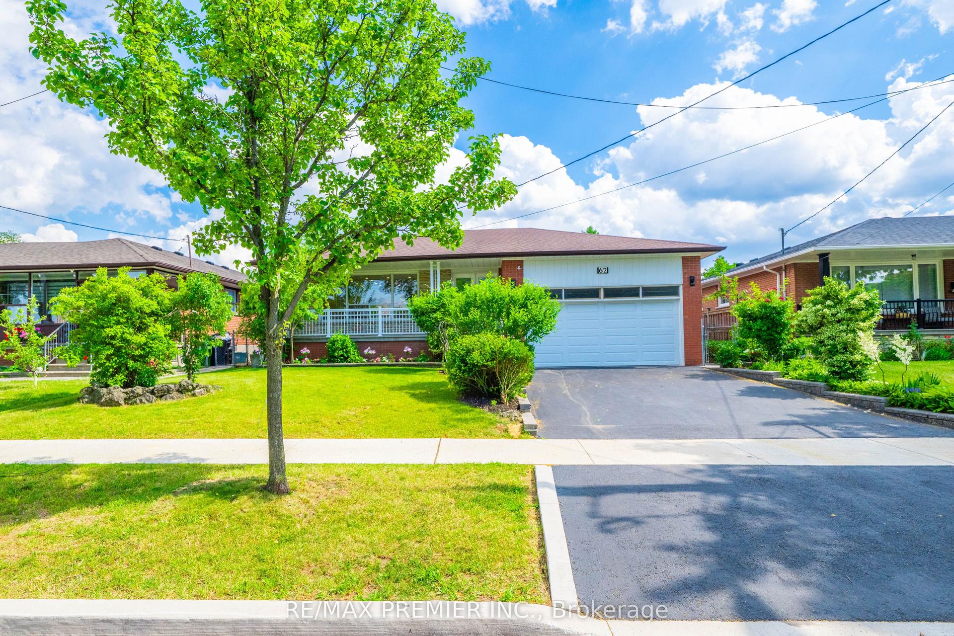 62 Keegan Crescent, Toronto — Detached for sale, photo 1