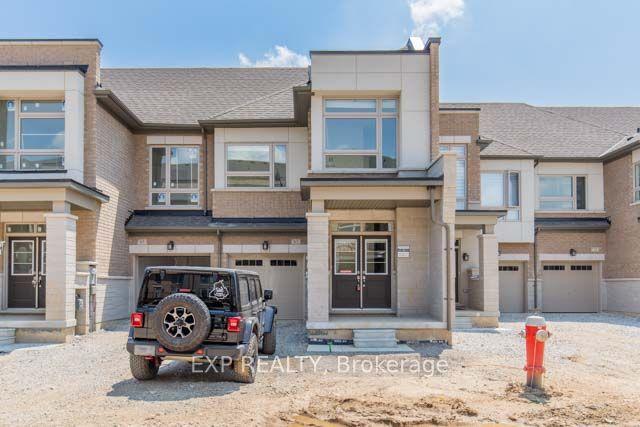 67 Donald Ficht Crescent — photo 1