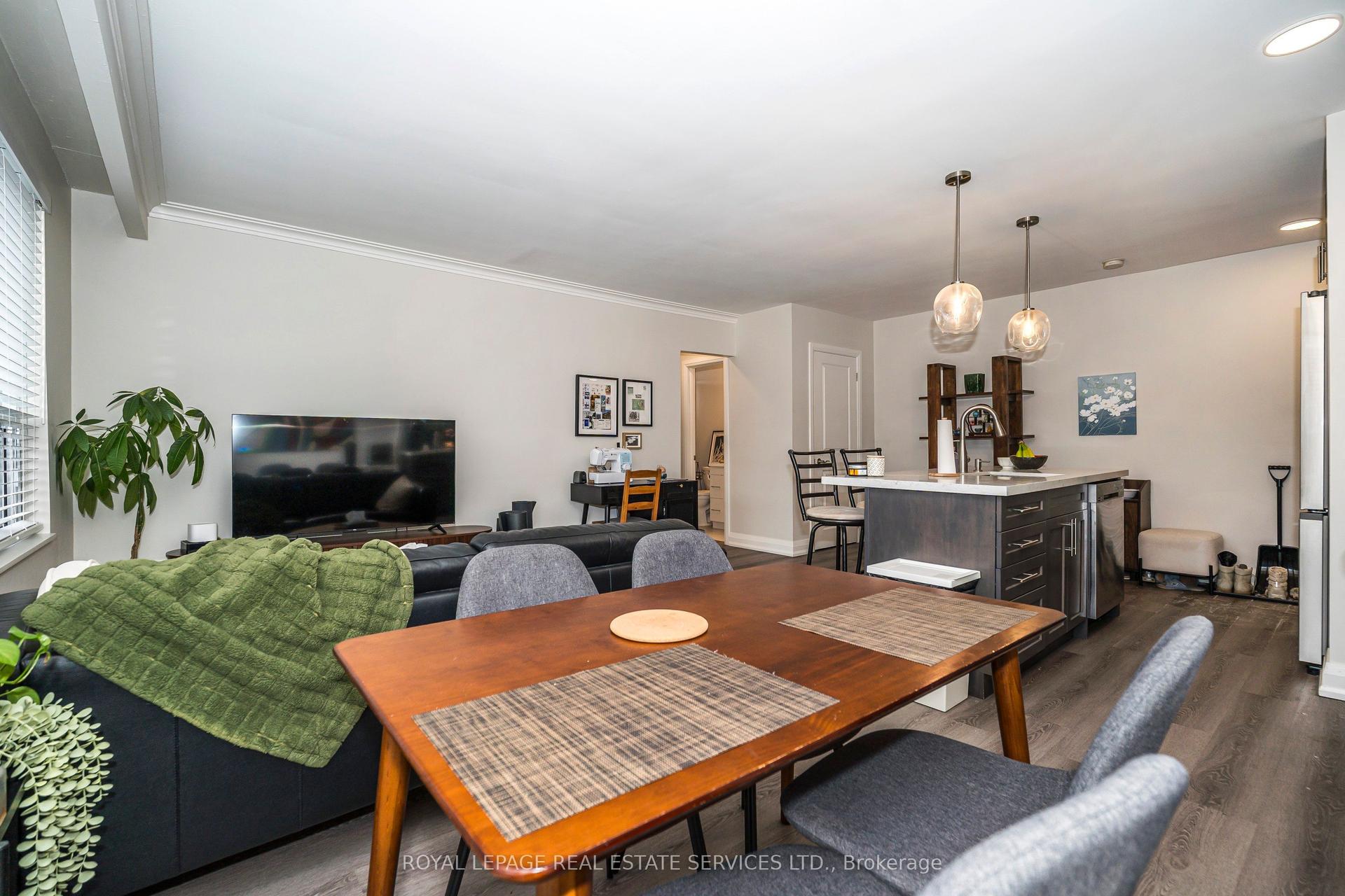 2637 Keele Street 11 #11 — photo 1