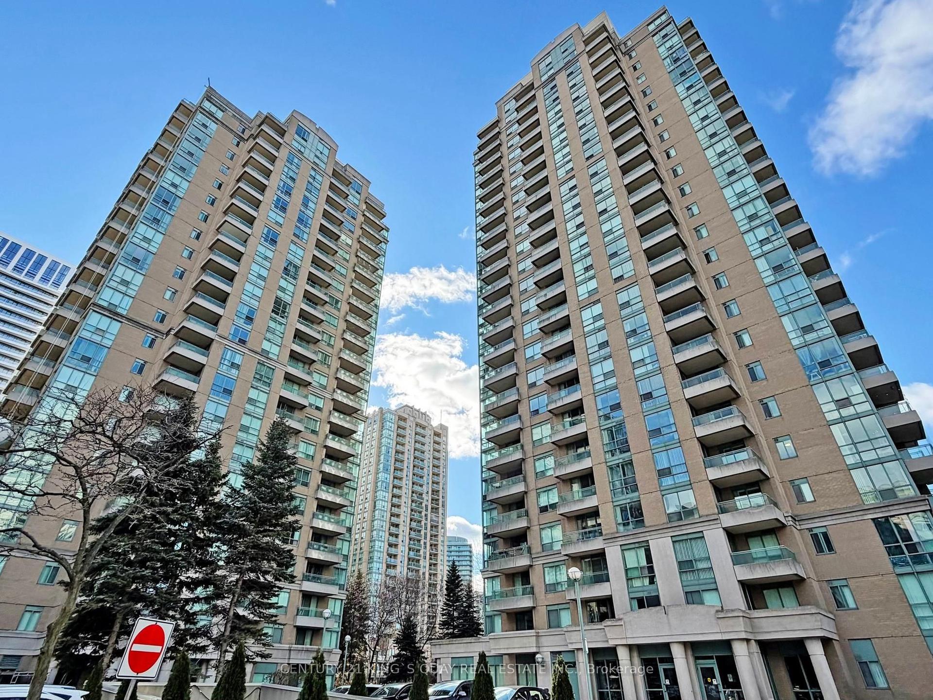 1 Pemberton Avenue 306 #306 — photo 1