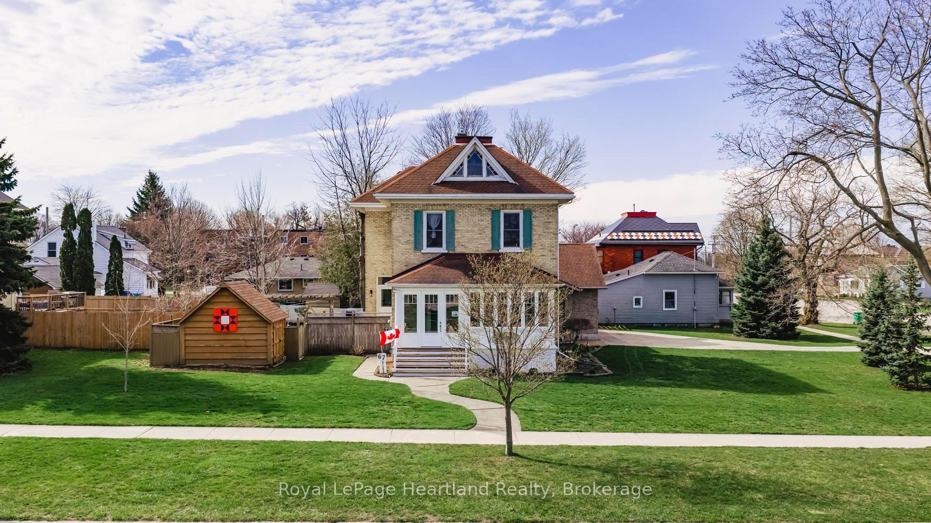 67 Elgin Avenue W — photo 1