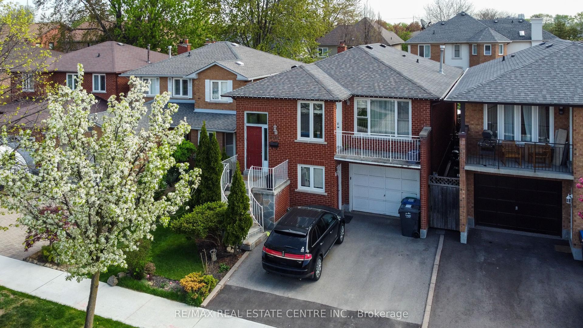 4386 Curia Crescent, Mississauga — Detached for sale, photo 1