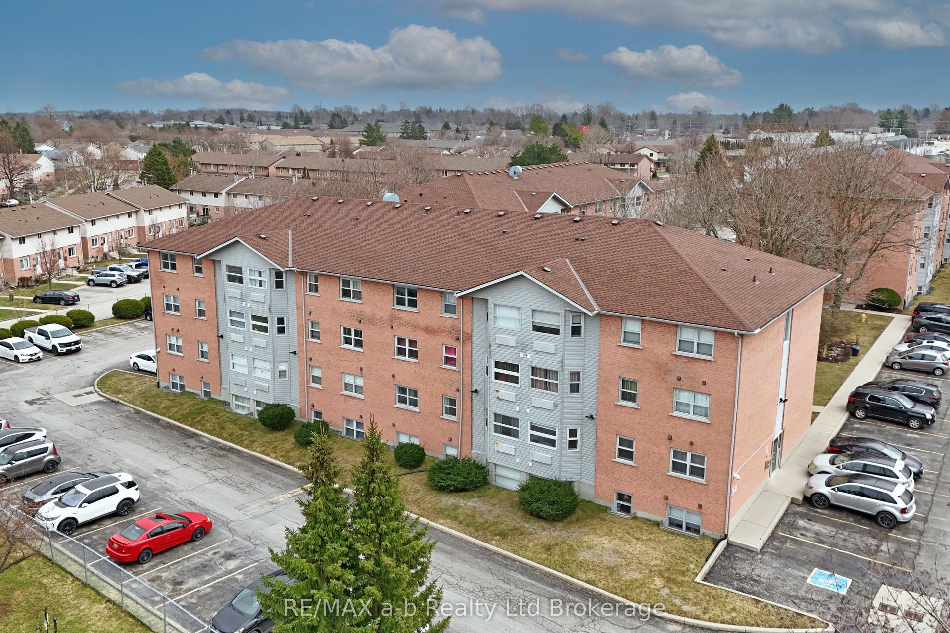 64 Hiawatha Road 36 #36 — photo 1