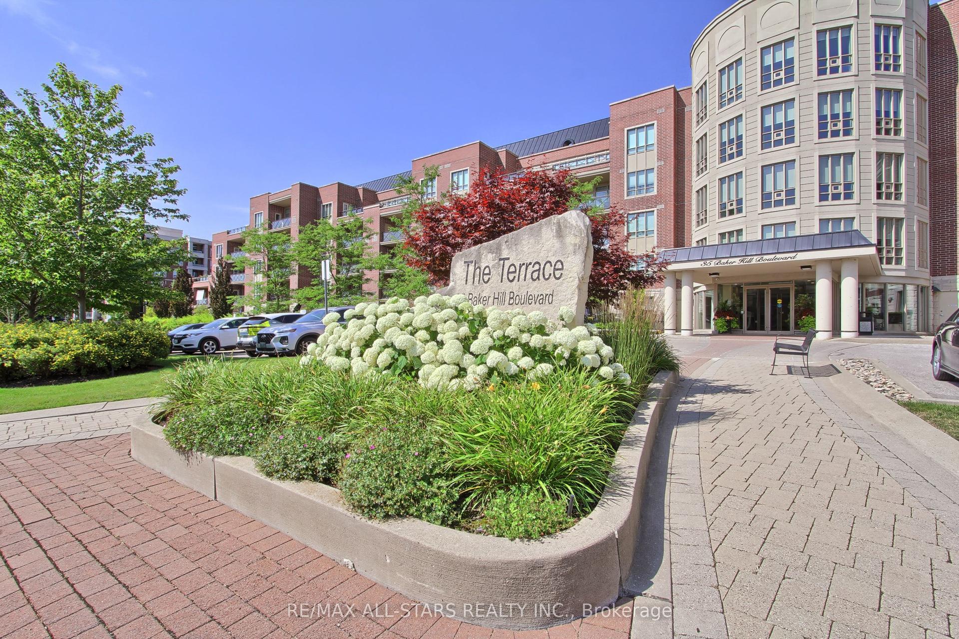 35 Baker Hill Boulevard 322 #322, Whitchurch-Stouffville — Condo for sale, photo 1