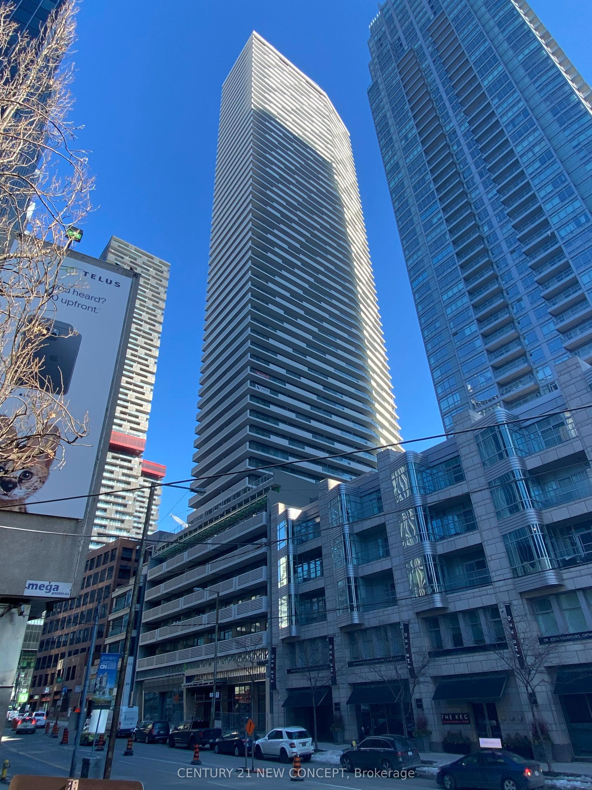 2221 Yonge Street 5006 #5006 — photo 1