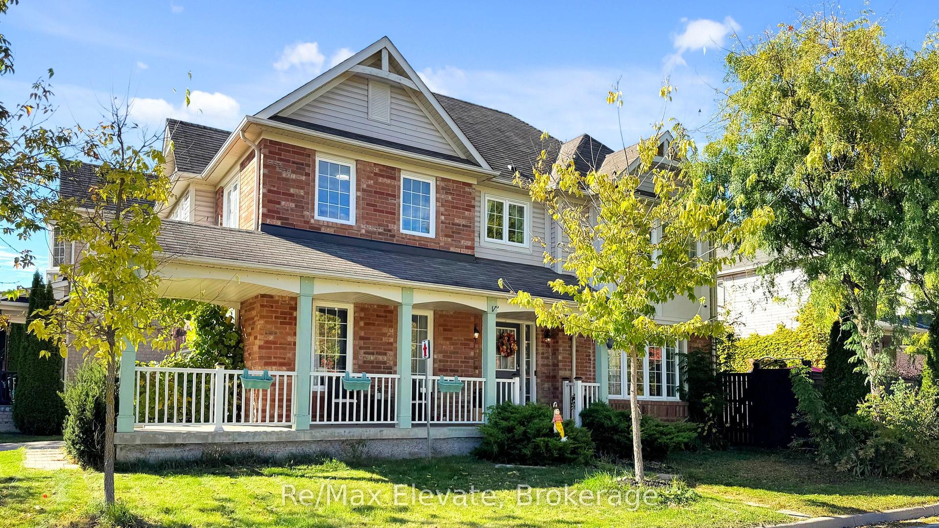 44 Callander Crescent — photo 1