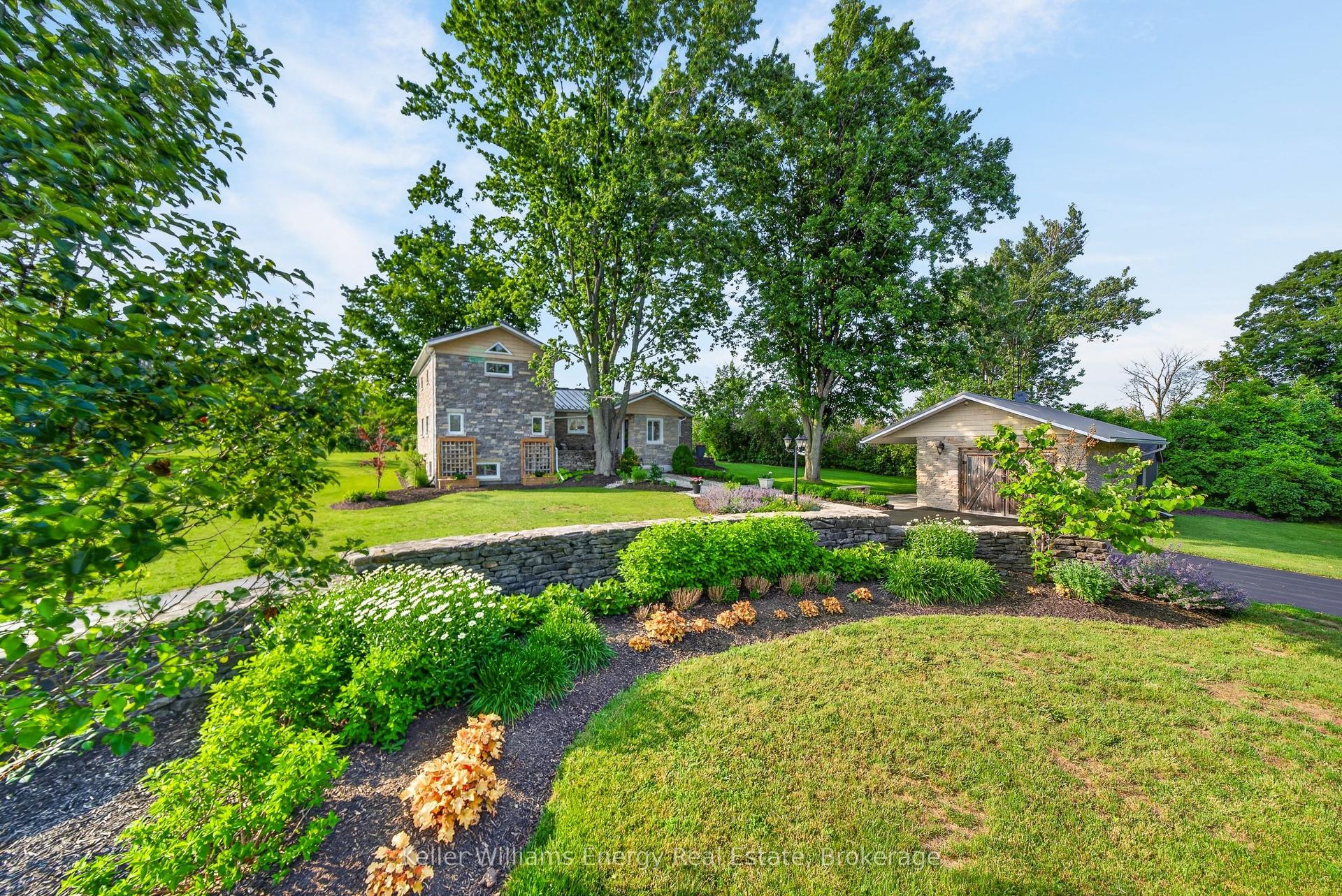 1245 Miller Road, Prince Edward County — Detached for sale, photo 1