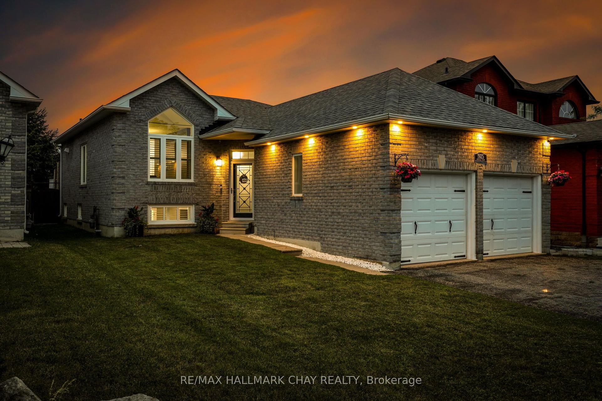 1925 Emerald Court, Innisfil — Detached for sale, photo 1