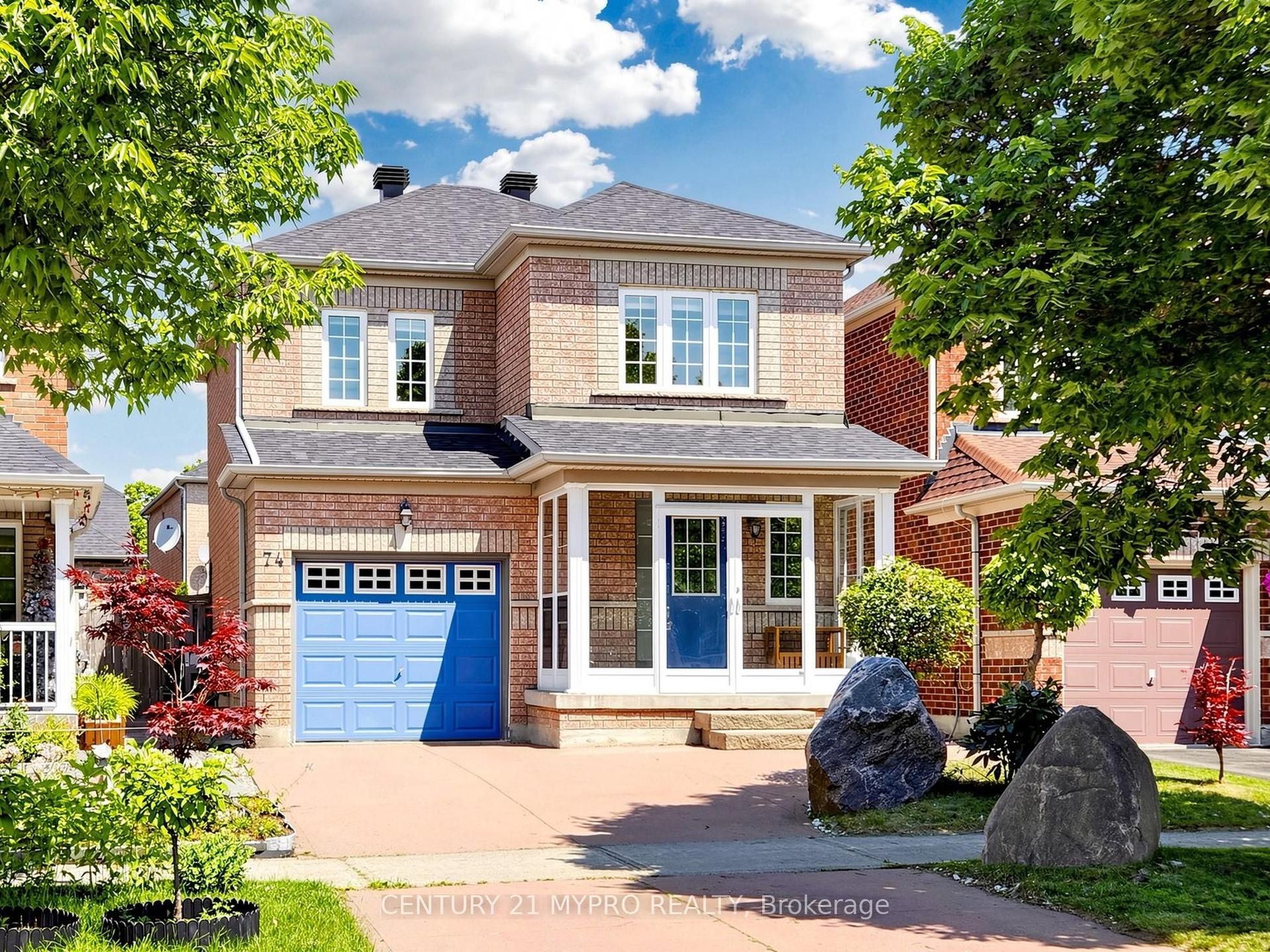 74 Victoria Wood Avenue, Markham — Detached for sale, photo 1
