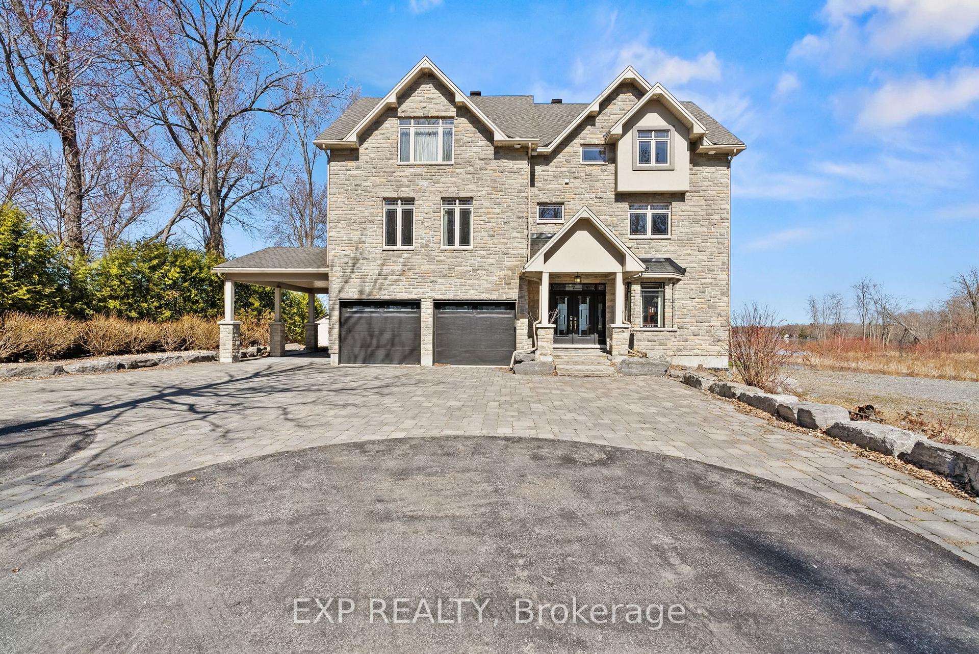 102 Allbirch Road — photo 1