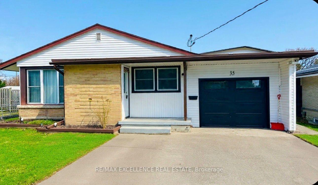 35 Siebert Avenue — photo 1