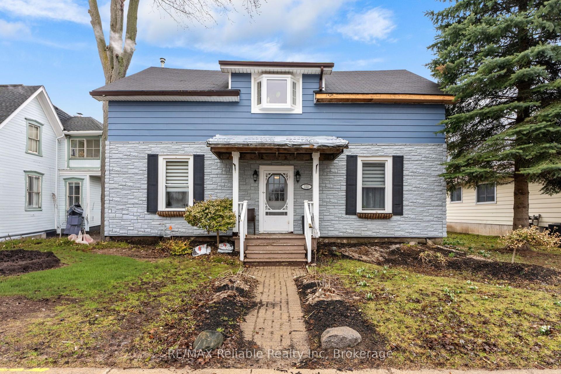 112 Goderich Street W — photo 1