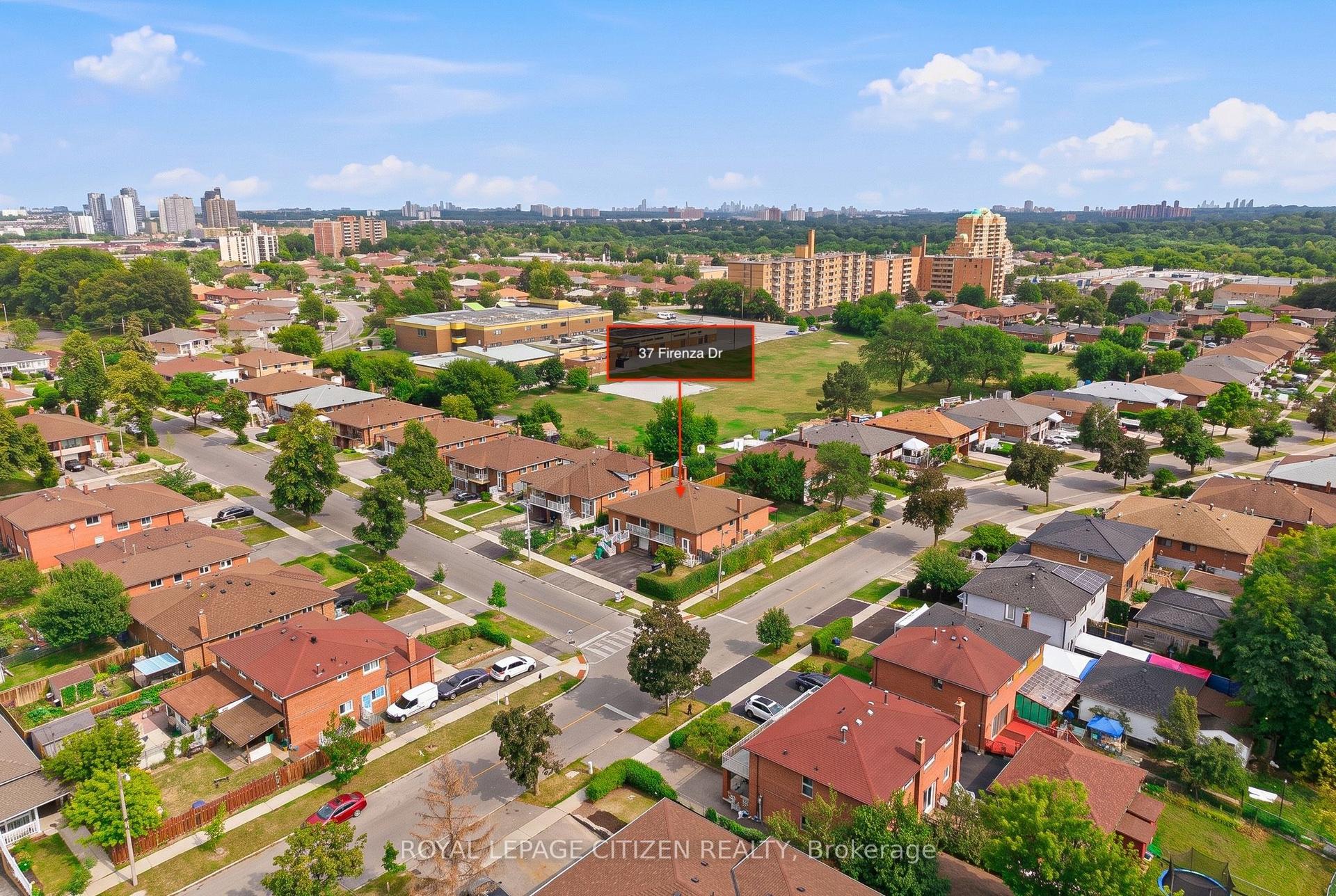 37 Firenza Drive, Toronto — Semi-Detached for sale, photo 1