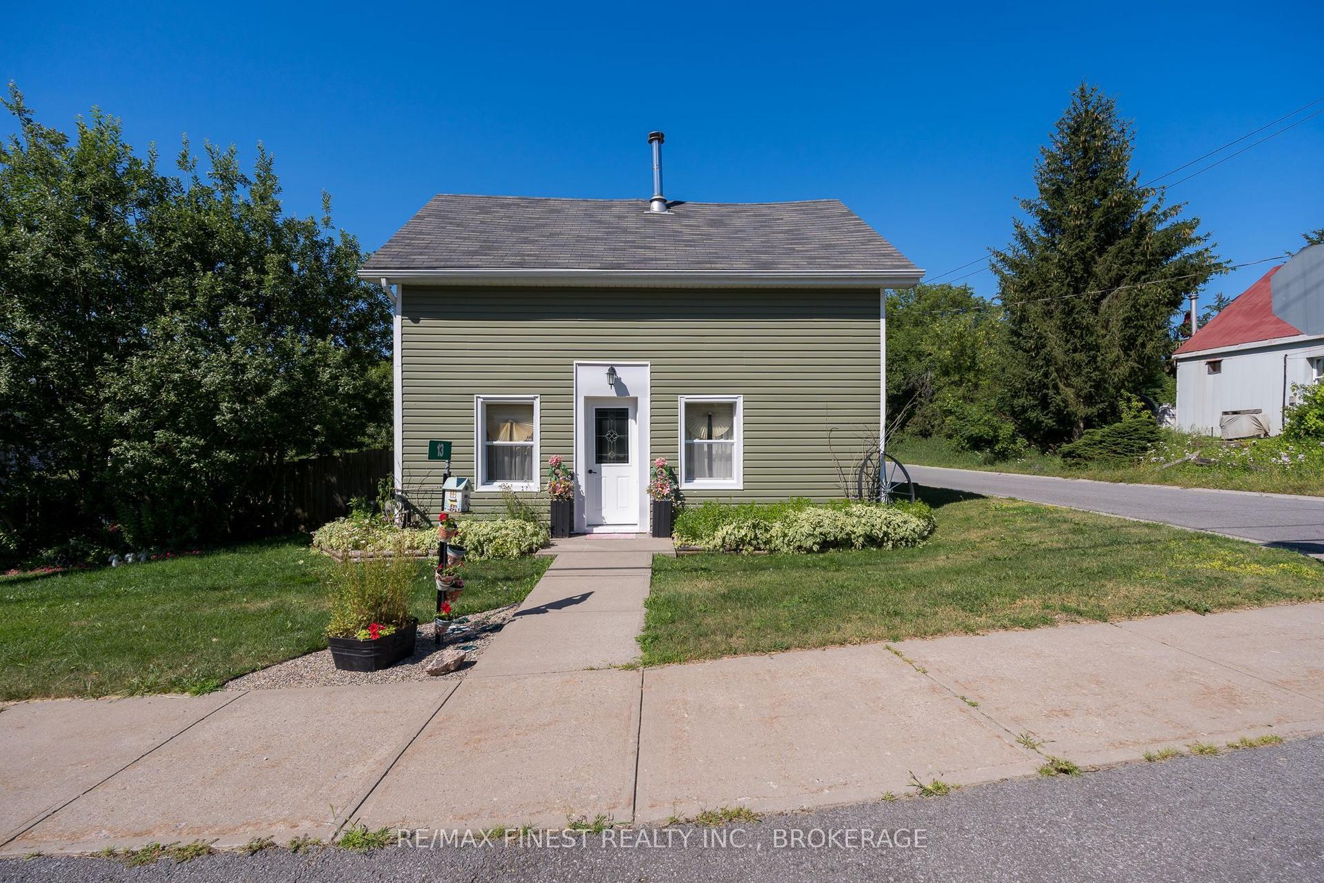 13 Concession Street, Stone Mills — Detached for sale, photo 1