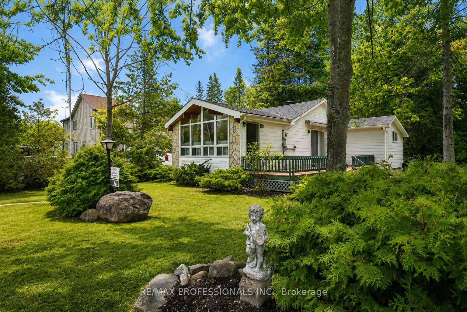 1079 Spooners Road — photo 1