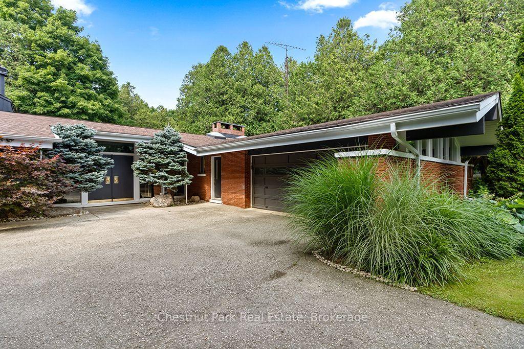 403123 Grey 4 Road, West Grey — Detached for sale, photo 1