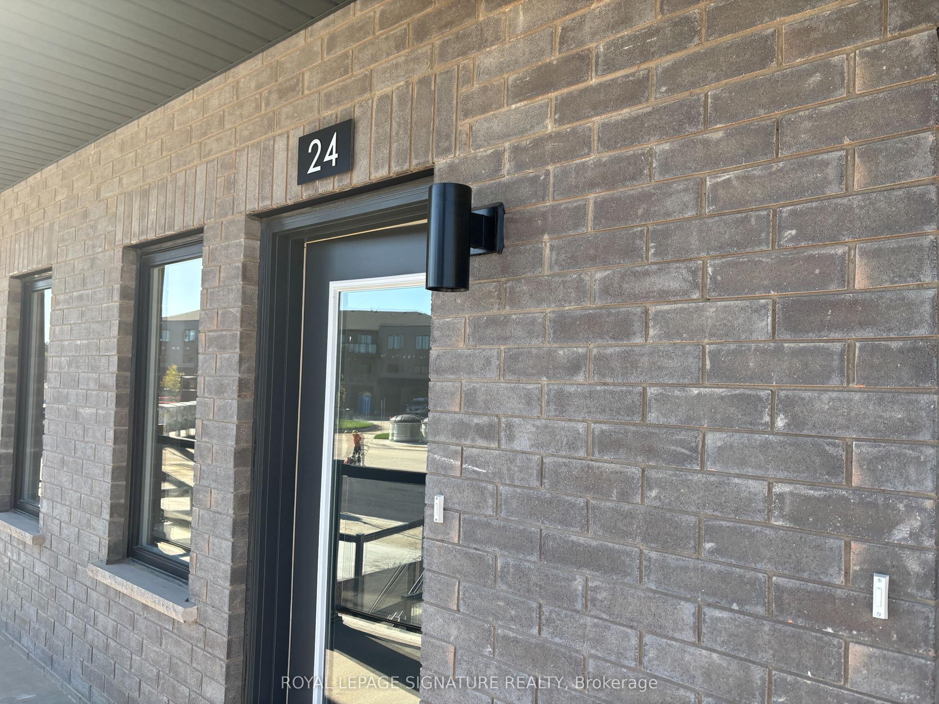 42 Lowes Road W 24 #24, Guelph — Condo Town for lease, photo 1