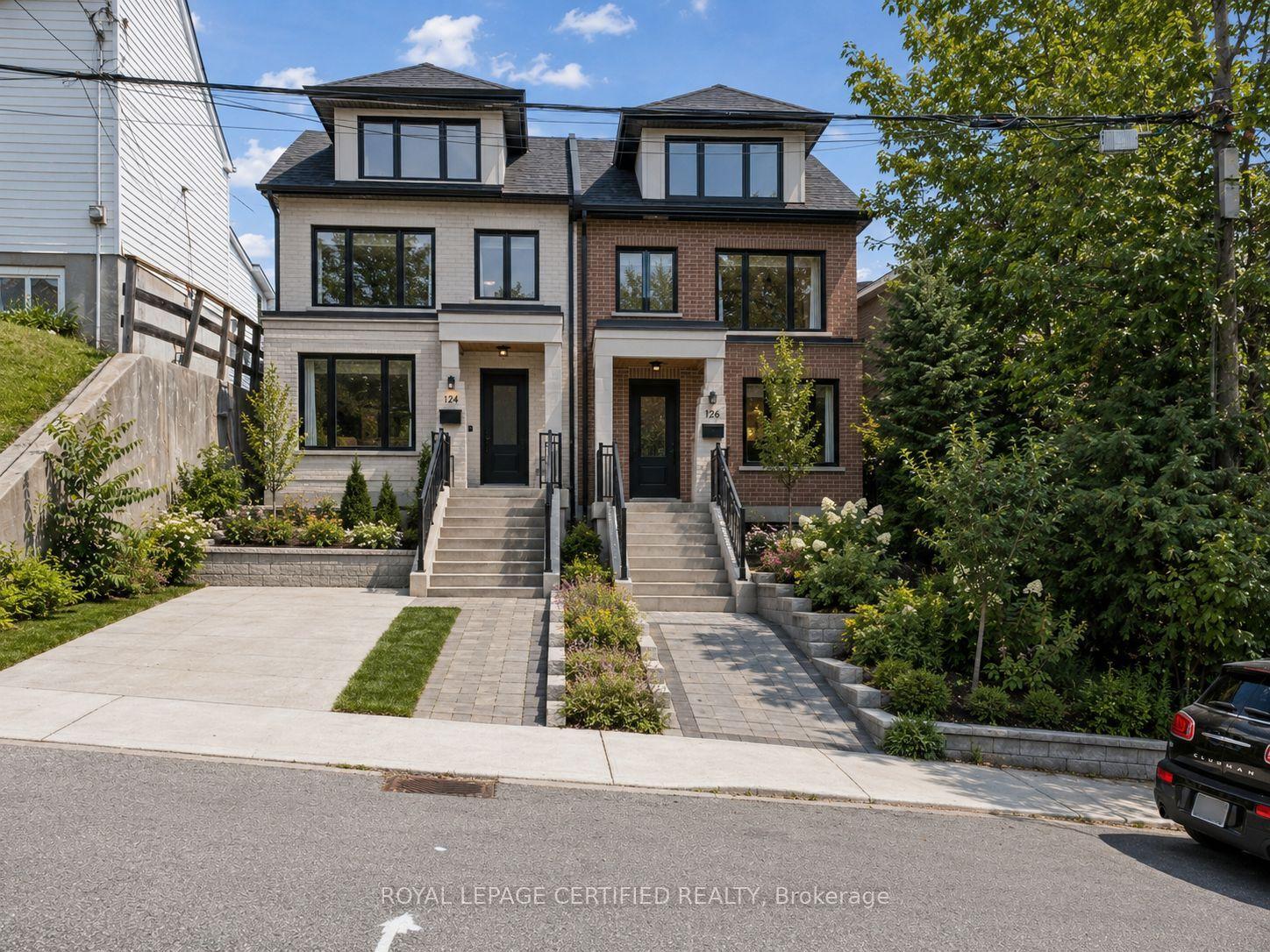 33 Donald Avenue, Toronto — Detached for sale, photo 1
