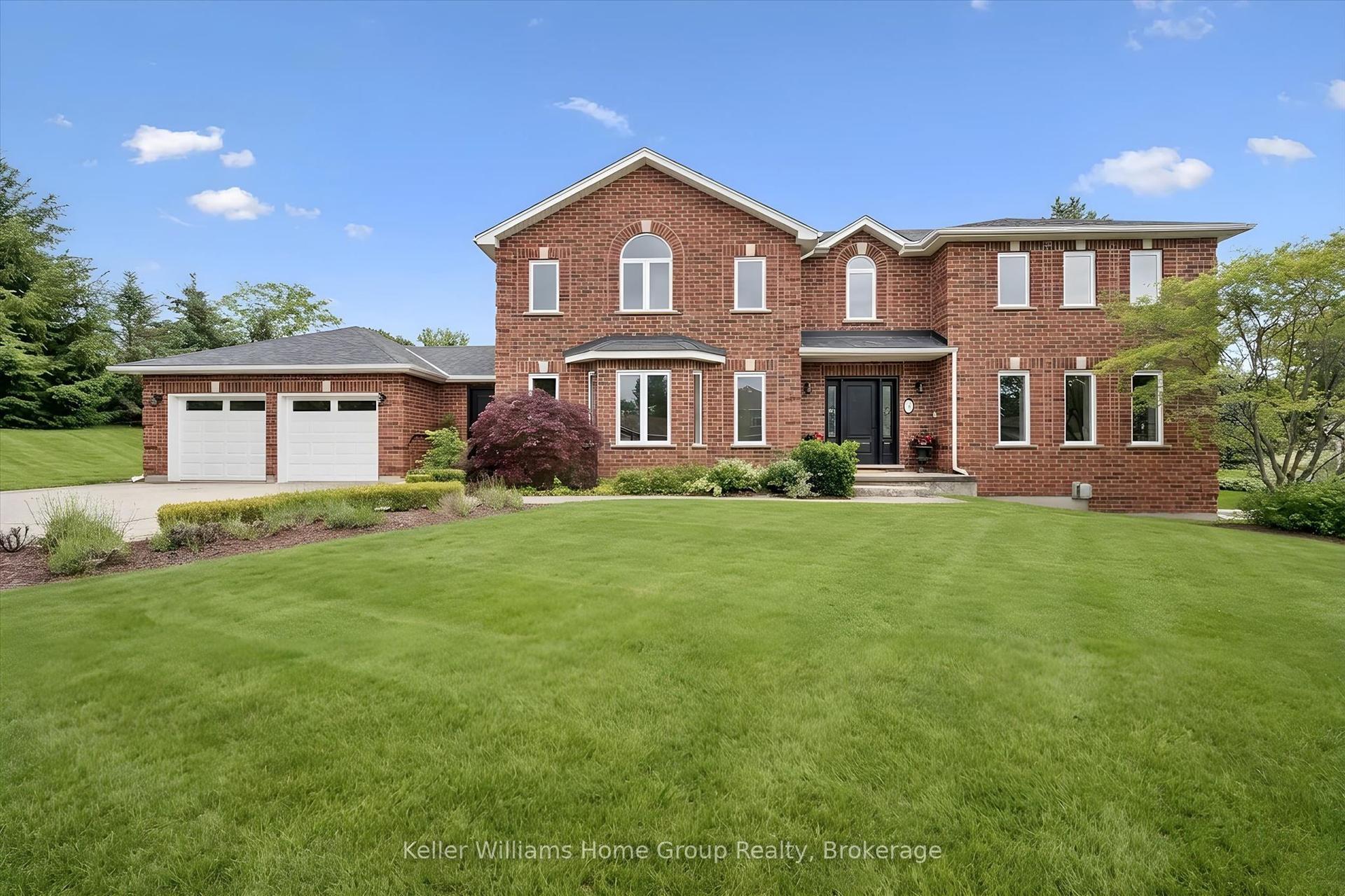49 Christine Drive — photo 1