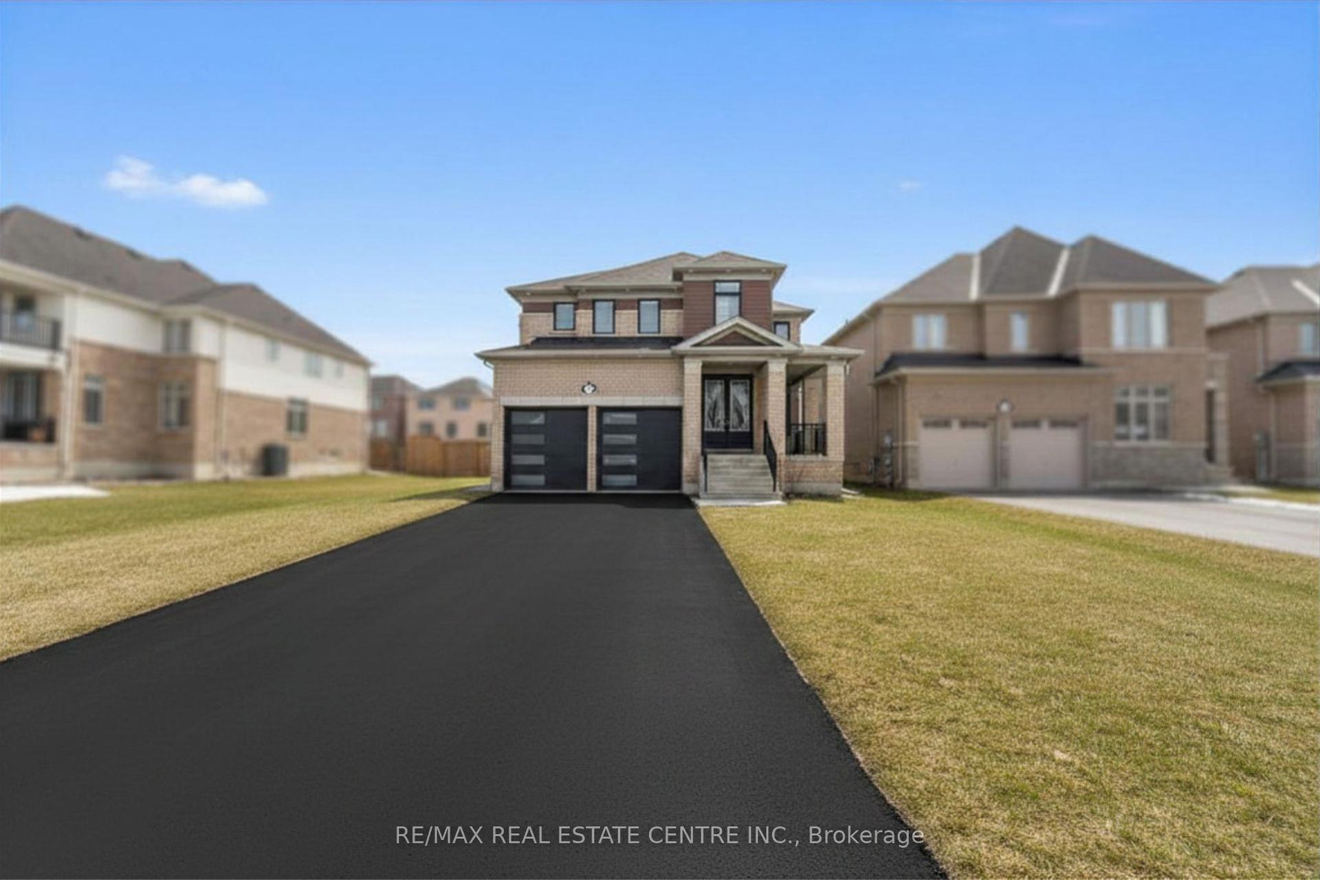 112 Bluebird Boulevard — photo 1