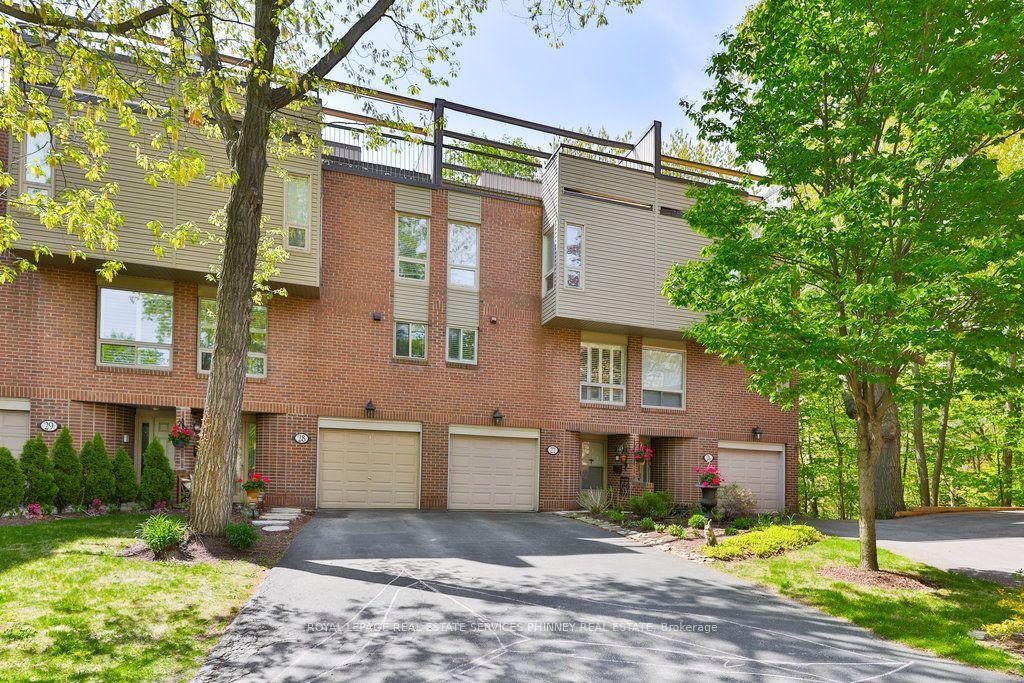 1250 Marlborough Court 27 #27, Oakville — Condo Town for sale, photo 1