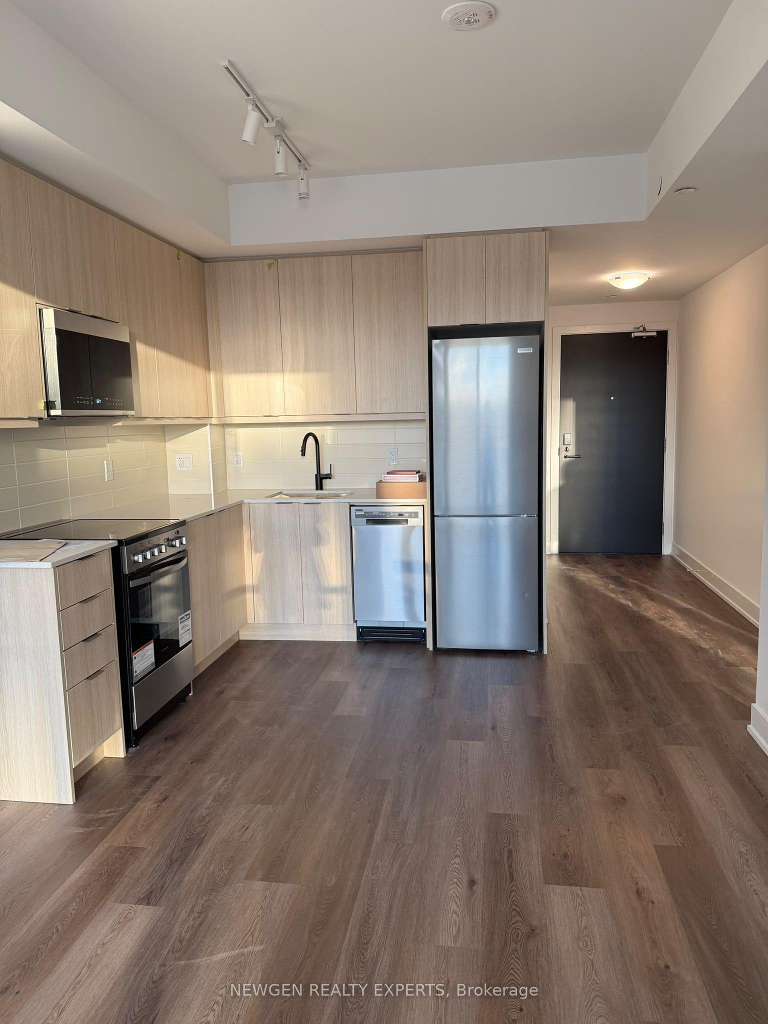 125 Nipissing Road 1407 B #1407 B, Milton — Condo for lease, photo 1