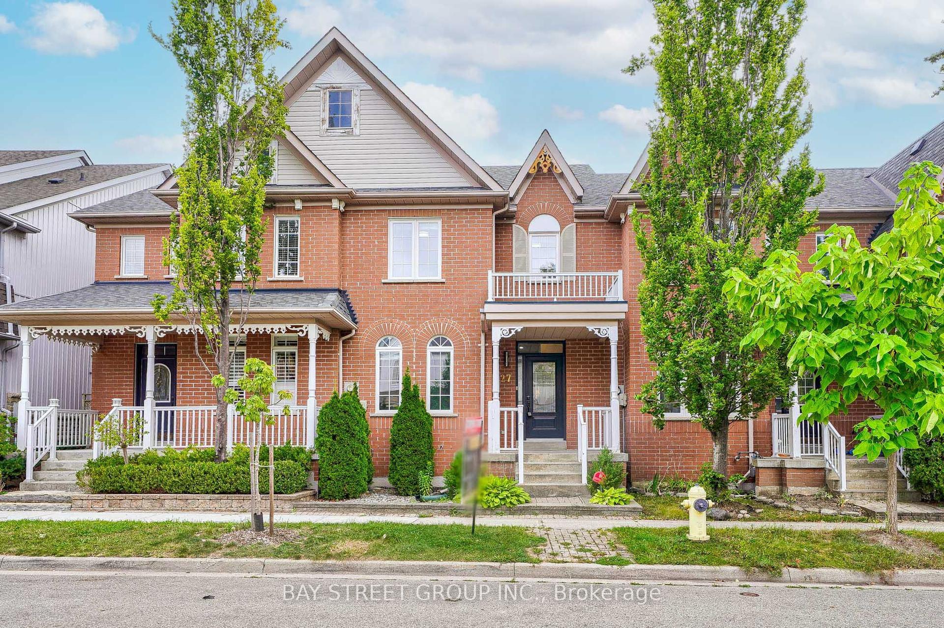 27 Dancers Drive — photo 1