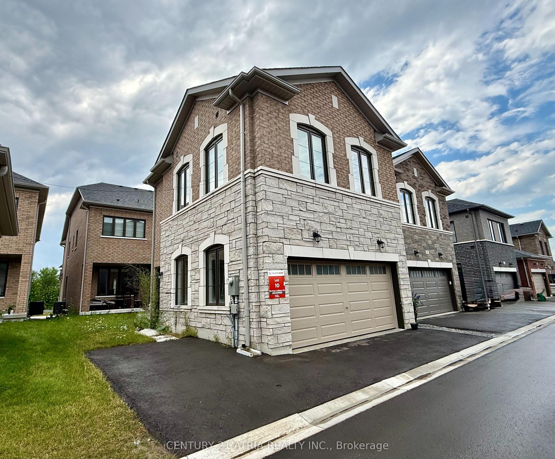 10 Fred Lablanc Drive Coach Hse #Coach Hse, Markham — Detached for lease, photo 1