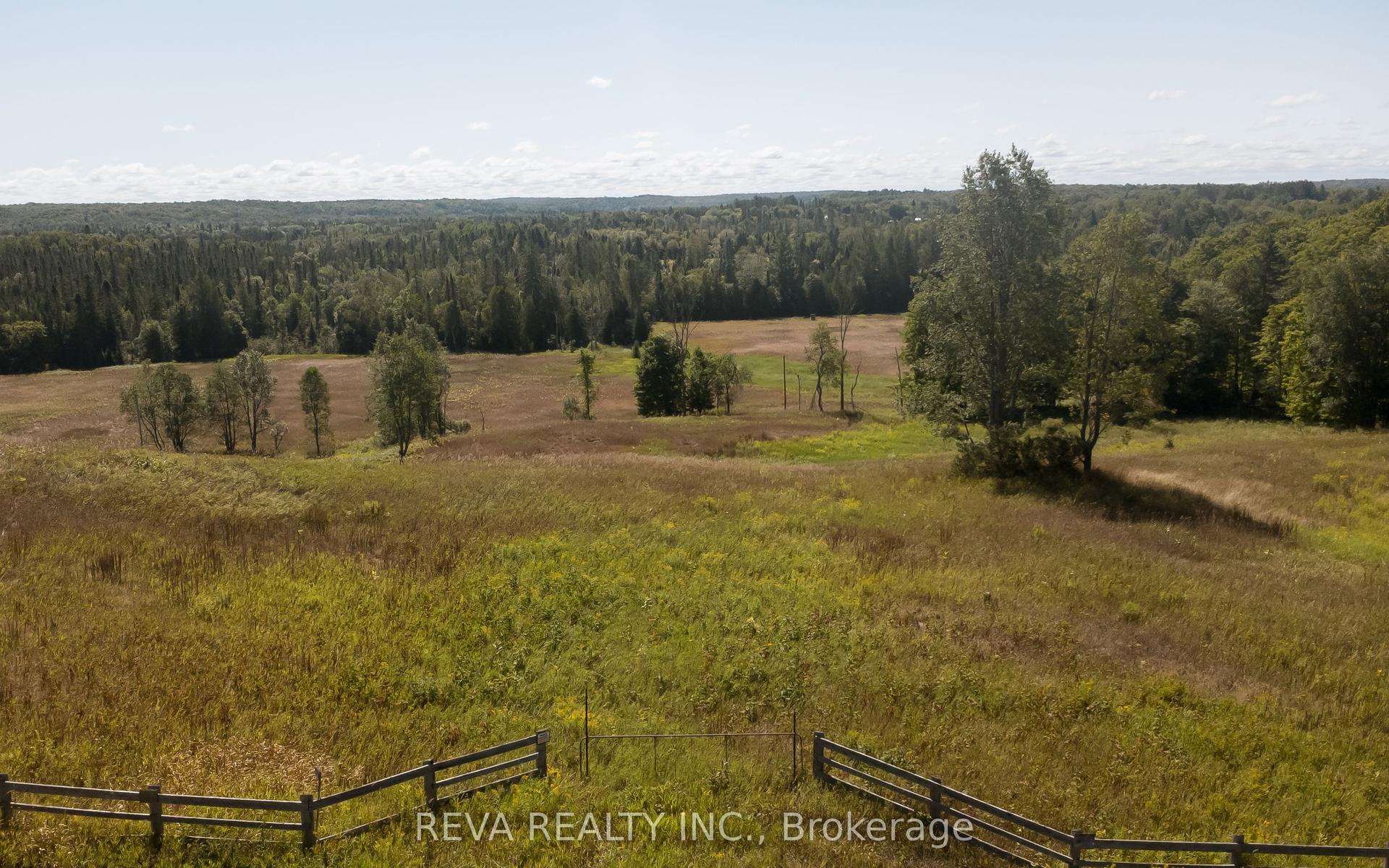 122 Albert Road — photo 1