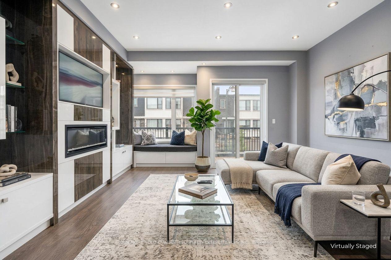 3910 Major Mackenzie Drive, Vaughan — Townhouse for lease, photo 1