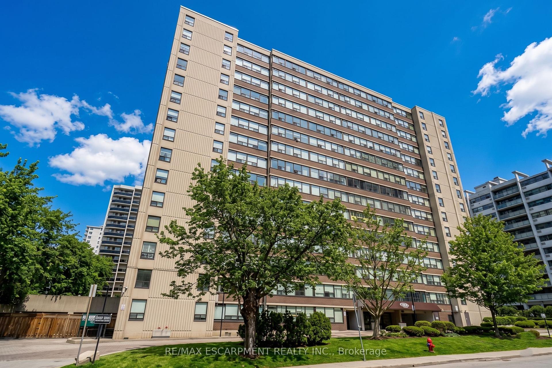 120 Duke Street N 504 #504 — photo 1