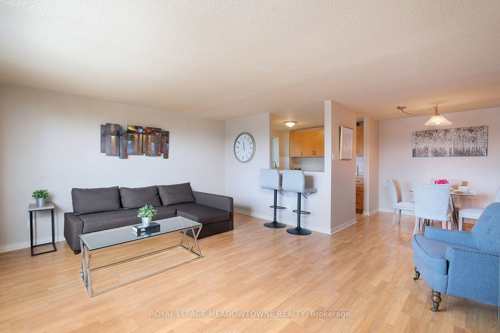 6720 Glen Erin Drive 206 #206, Mississauga — Condo for sale, photo 1