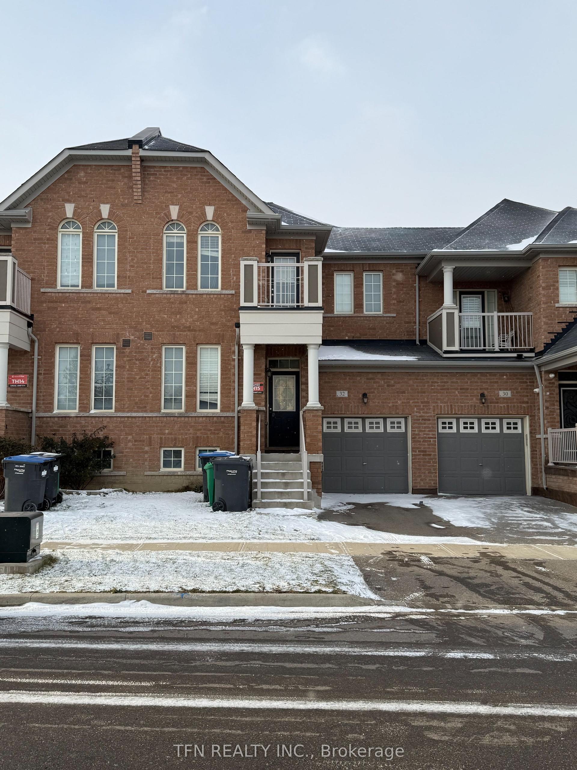32 Spokanne Street — photo 1
