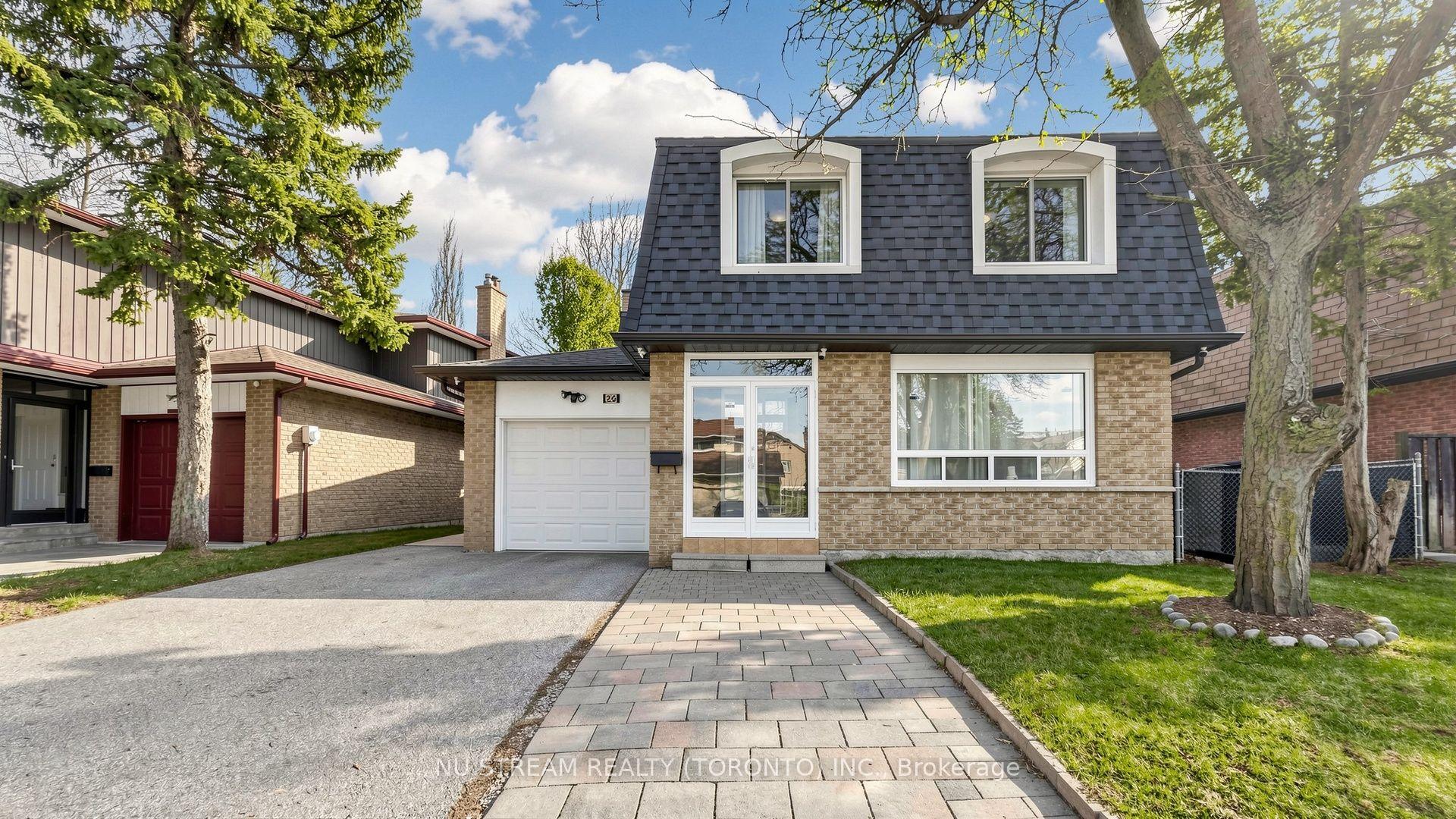 26 Alexmuir Boulevard — photo 1