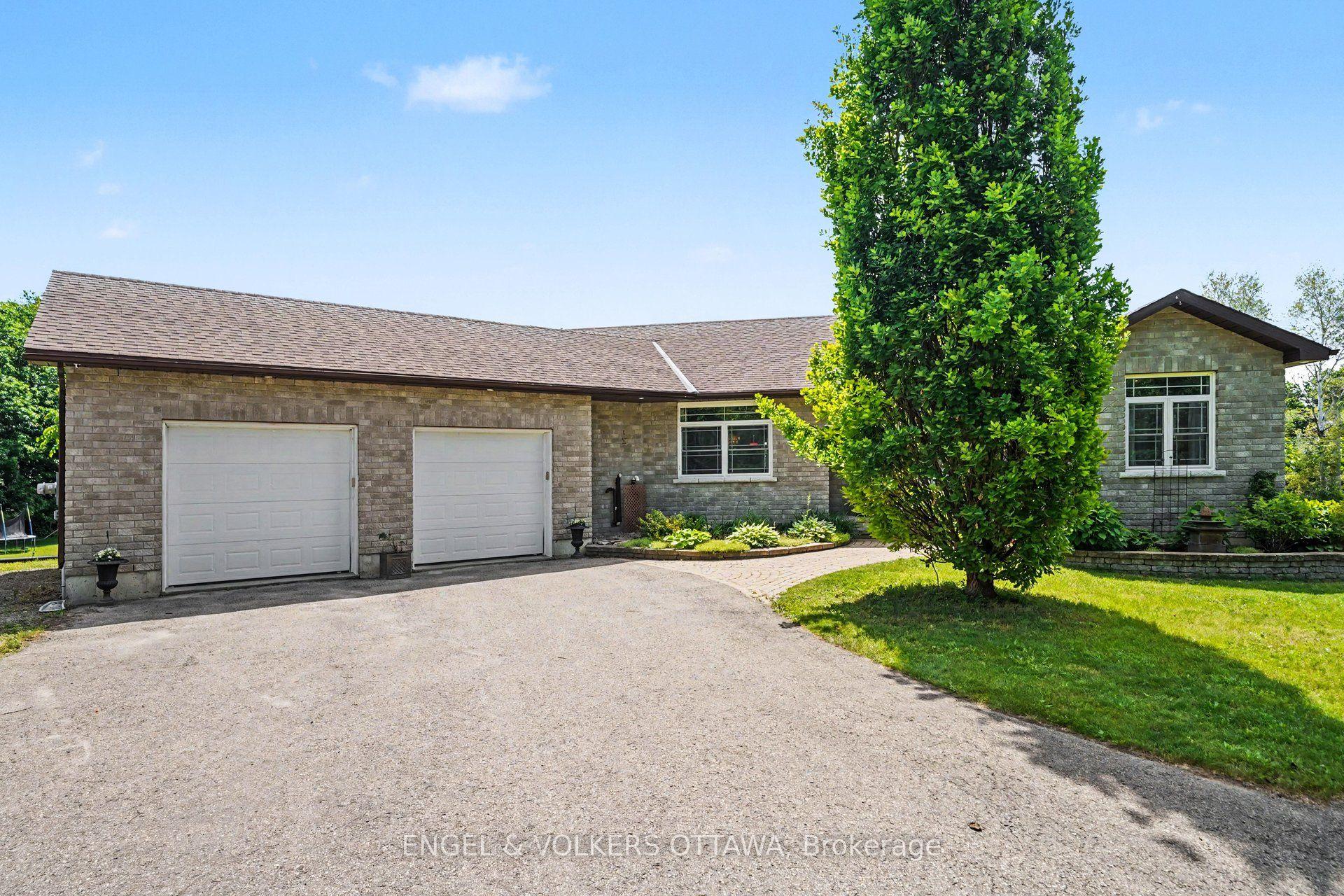 382 Craig Road — photo 1