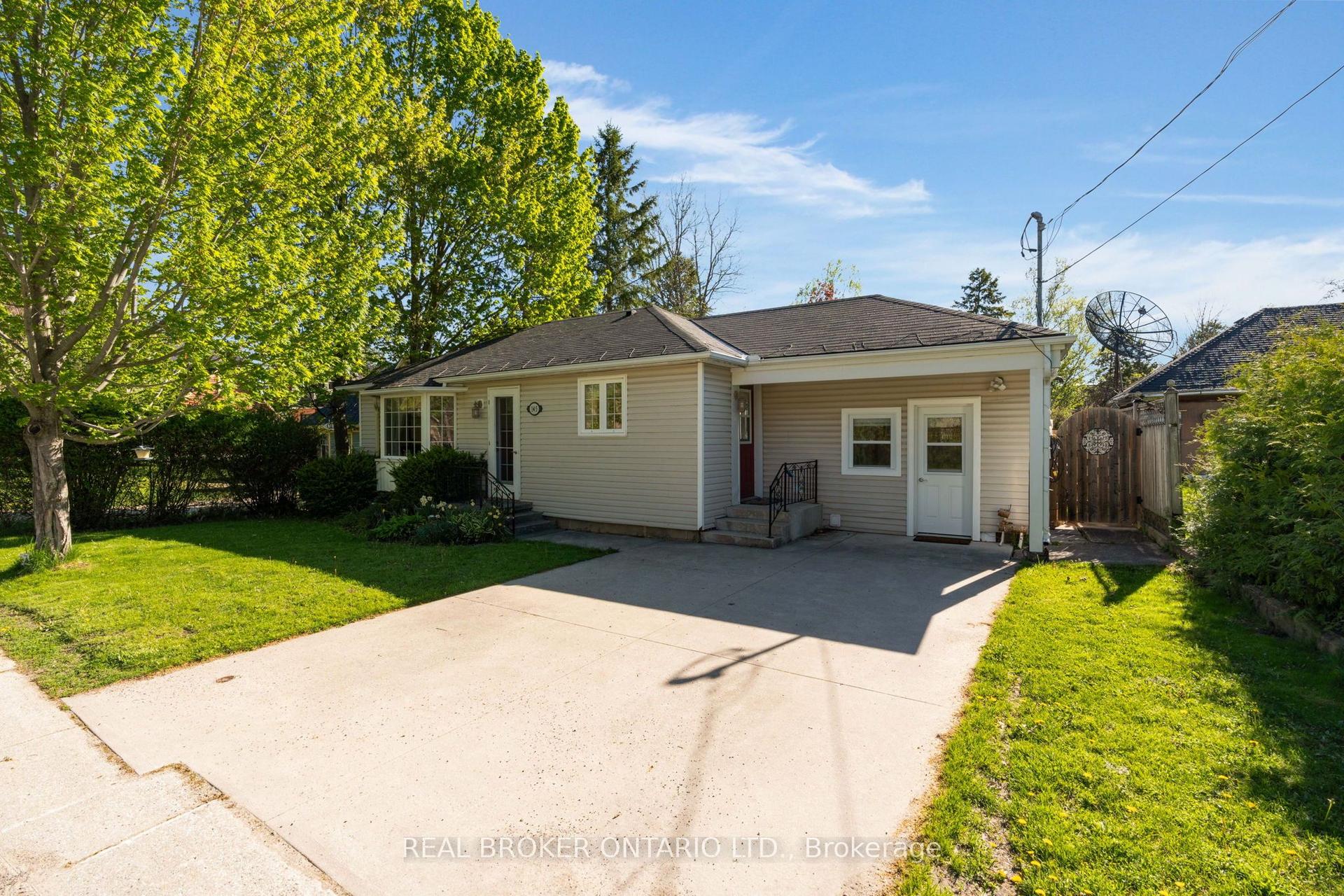 145 Collingwood Street, Clearview — Detached for sale, photo 1