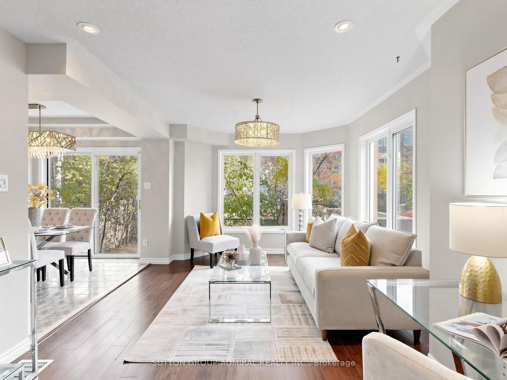 18 Clark Avenue W 154 #154, Vaughan — Condo Town for sale, photo 1