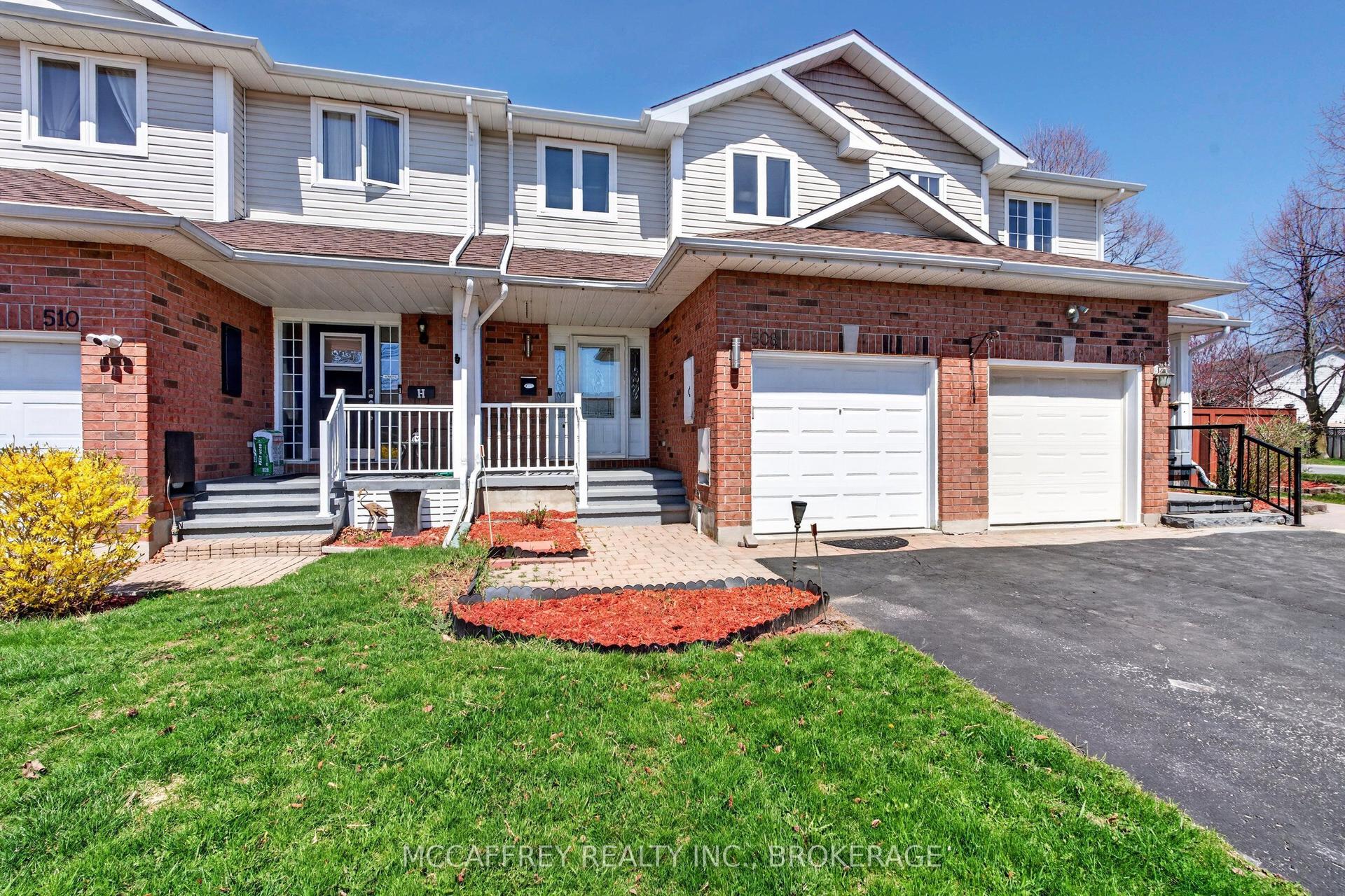 508 Farnham Court — photo 1