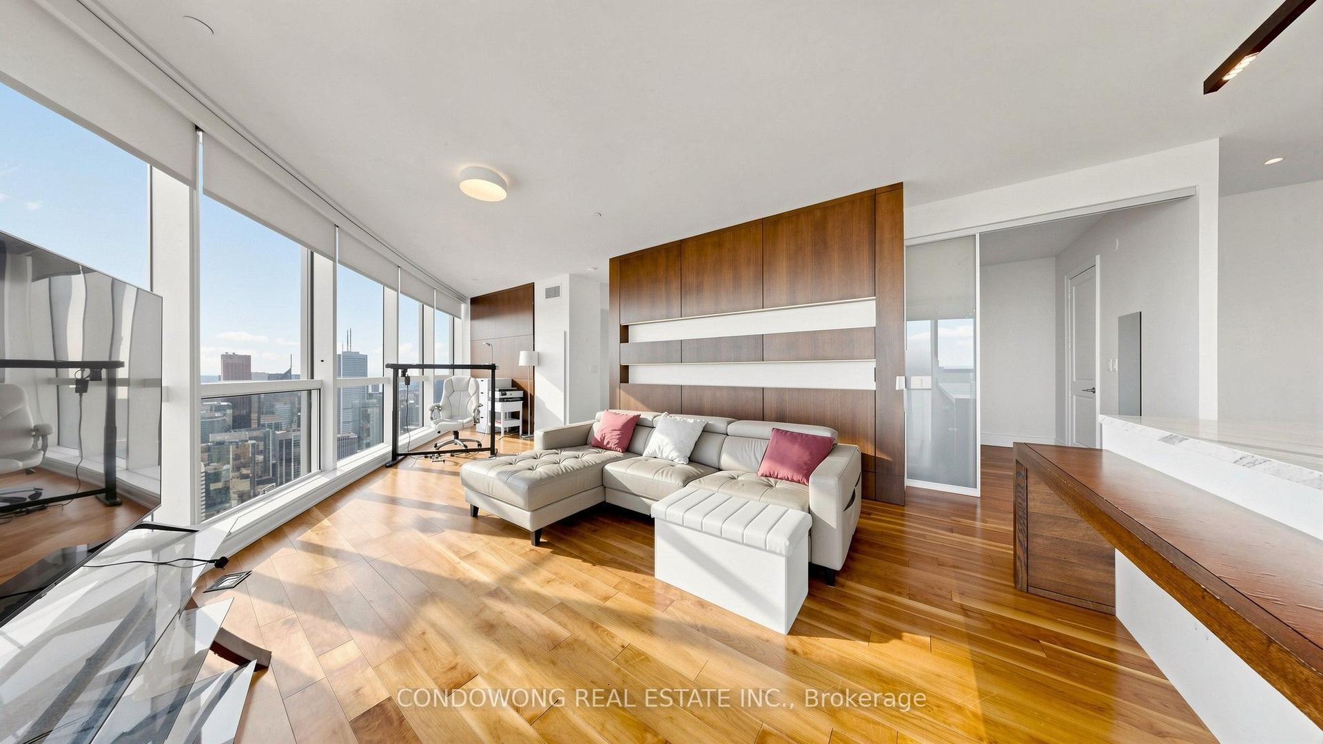 388 Yonge Street 7507 #7507, Toronto — Condo for sale, photo 1