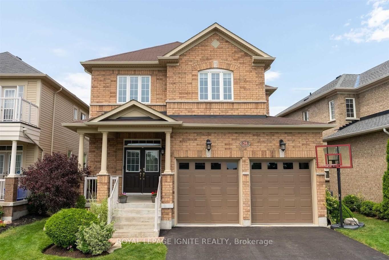 54 Albert Street — photo 1